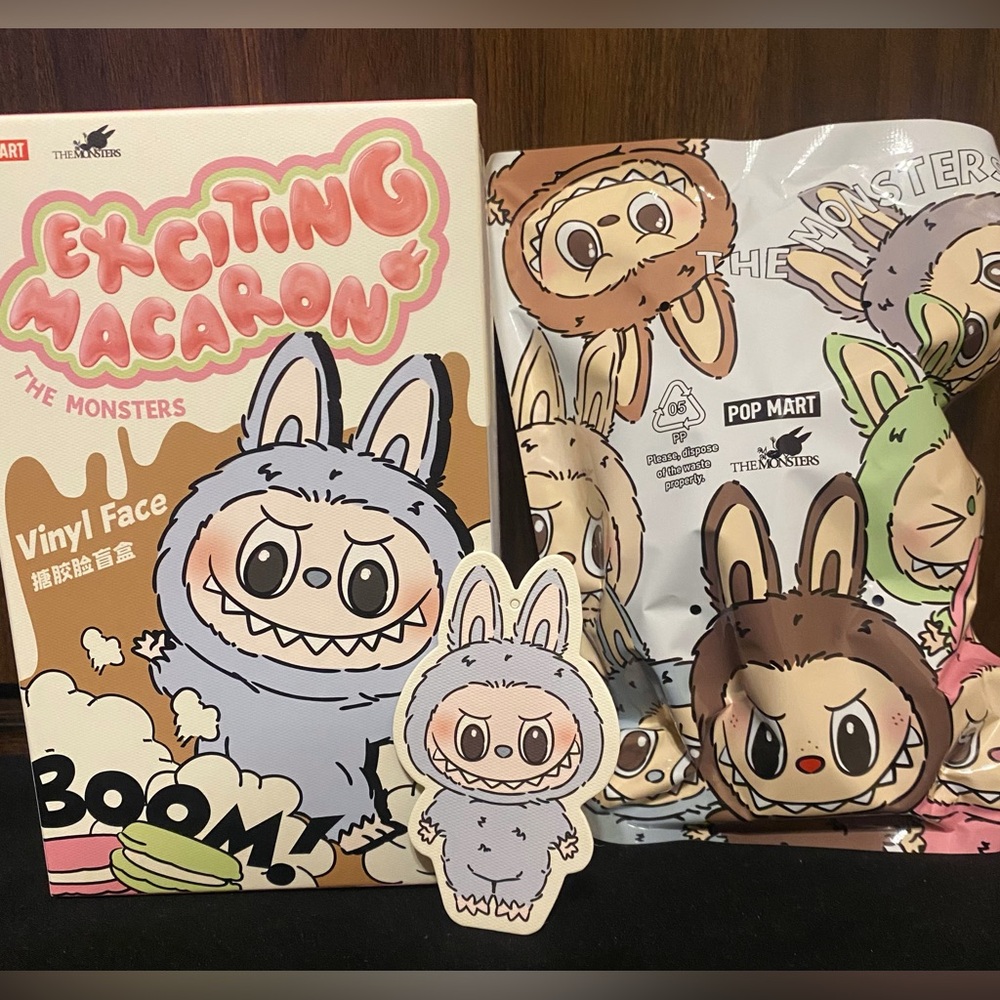 AUTHENTIC POP MART THE MONSTERS - Exciting Macaron Vinyl Face Blind Box